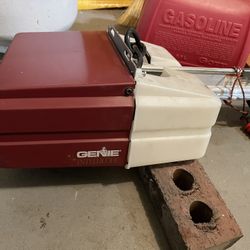 Genie Garage Door Opener 