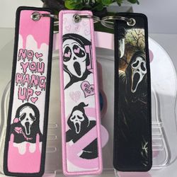Scream Halloween Keychains – Black | Spooky Cute Accessories