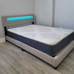 NEW QUEEN-SIZE MATTRESS AND BOX SPRING - 2PC