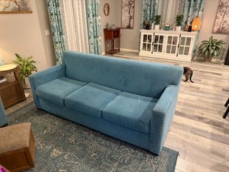 Free Couches