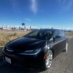 2015 Chrysler 200s