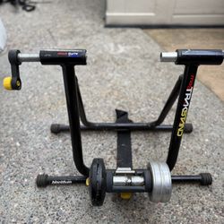 Mag Trackstand Indoor Folding Bike Trainer