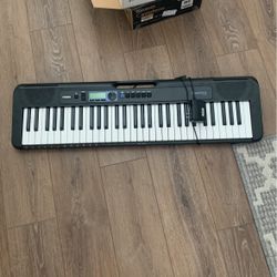 Casio CTS190 Keyboard