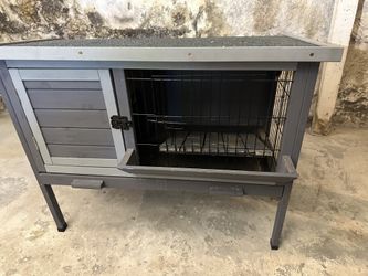 Rabbit Hutch Lift Top 