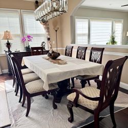 Elegant Dining Table