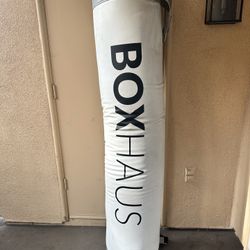 6ft Heavy Bag - Boxing, Muay Thai, MMA and Kickboxing Training/Workout - $25 OBO