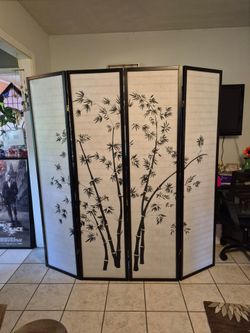 Nice Used Excellent Condition Room Divider.