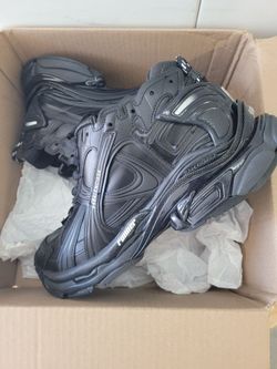 Balenciaga Runner..