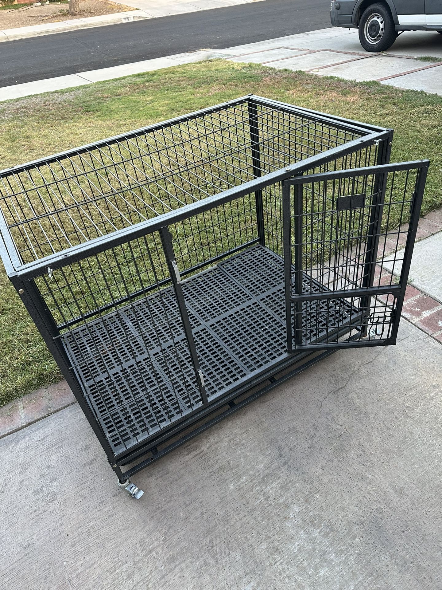 Heavy Duty XL Dog Crate