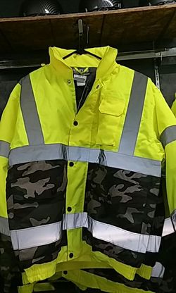 Class 3 High Visibility Jacket Camo Bottom