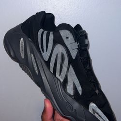 Yeezy 700