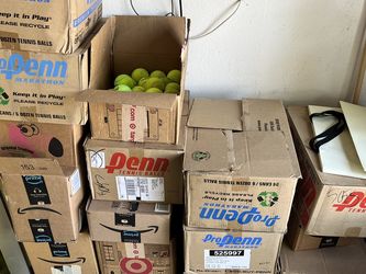 Tennis balls