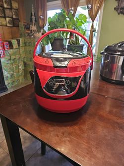 Cook's Essentials Pressure Cooker