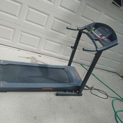 Cadence G59 Treadmill 