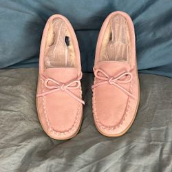 Women’s Suede Slippers