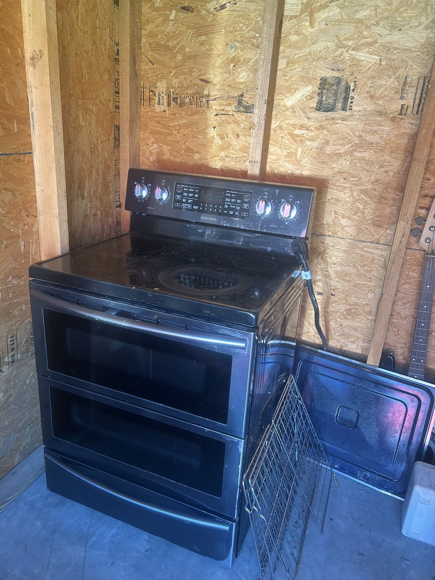 Samsung Glass top Stove