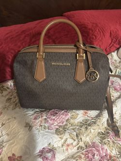 Mk purse 