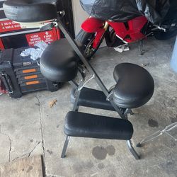 Adjustable Tattoo Chair 