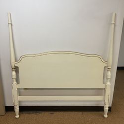 Vintage 4-Poster Bed - Full Size 