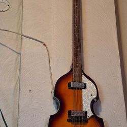 Guitar 