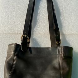 vintage BLACK LEATHER COACH BAG PURSE