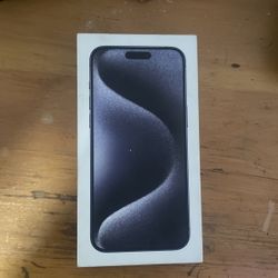 Iphone 15 Plus box