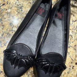 Strangecult Bat Flats In Excellent Condition Size 7 Woman's
