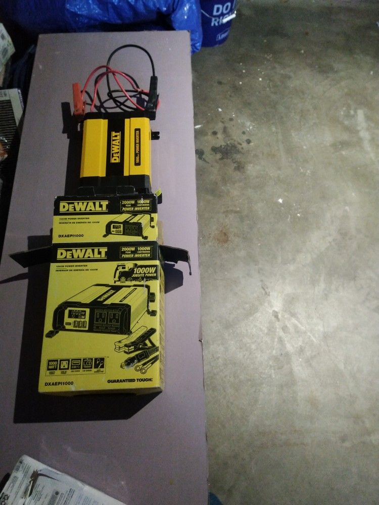 Dewalt Power Inverter