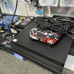 PS4 PRO 1TB. WITH GAME AND CONTROLLER 