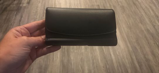 Black phone wallet for belt