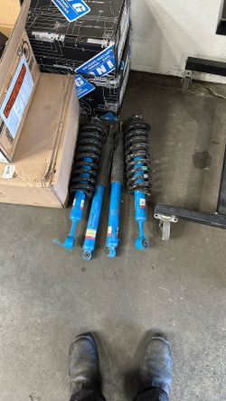 OEM Shocks 3rd Gen Toyota Tacoma