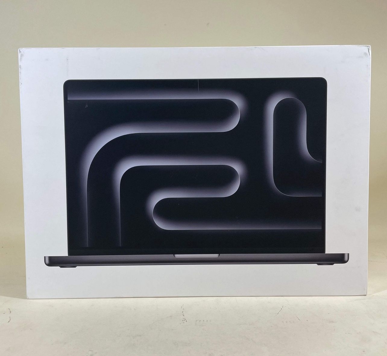 New Apple MacBook Pro M4