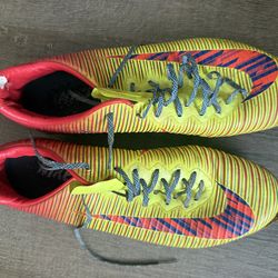 Nike mercurial soccer cleats
