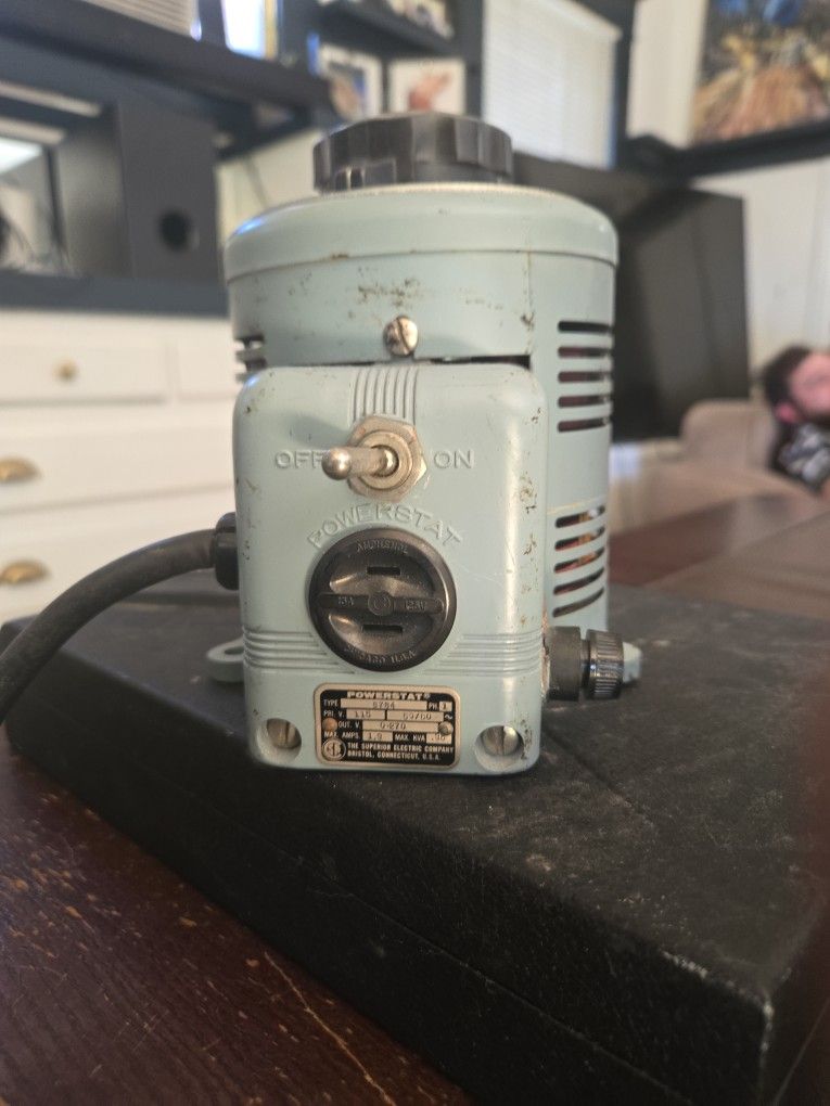 Superior Electric Powerstat Variable Transformer,