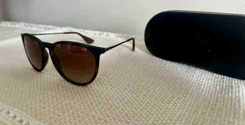 Sunglasses Rayban’s