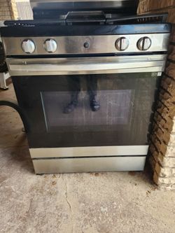 Samsung 5-Burner Gas Range with Built-In Air Fr