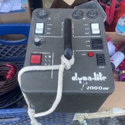 Dynalite 2000er Pack And Head With Fan