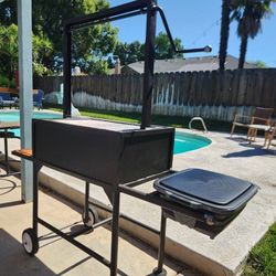 NEW PRICE! Santa Maria Style Bbq Grill 