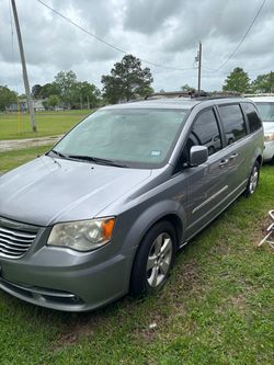 2013 Chrysler Town & Country