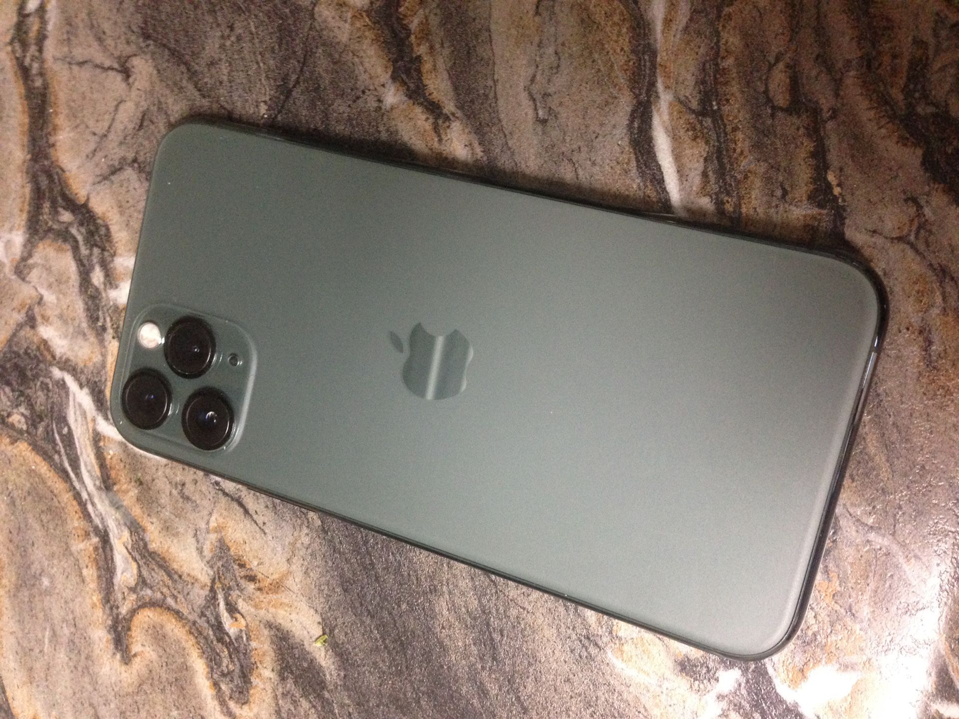 IPhone 11 Pro | UNLOCKED | Green