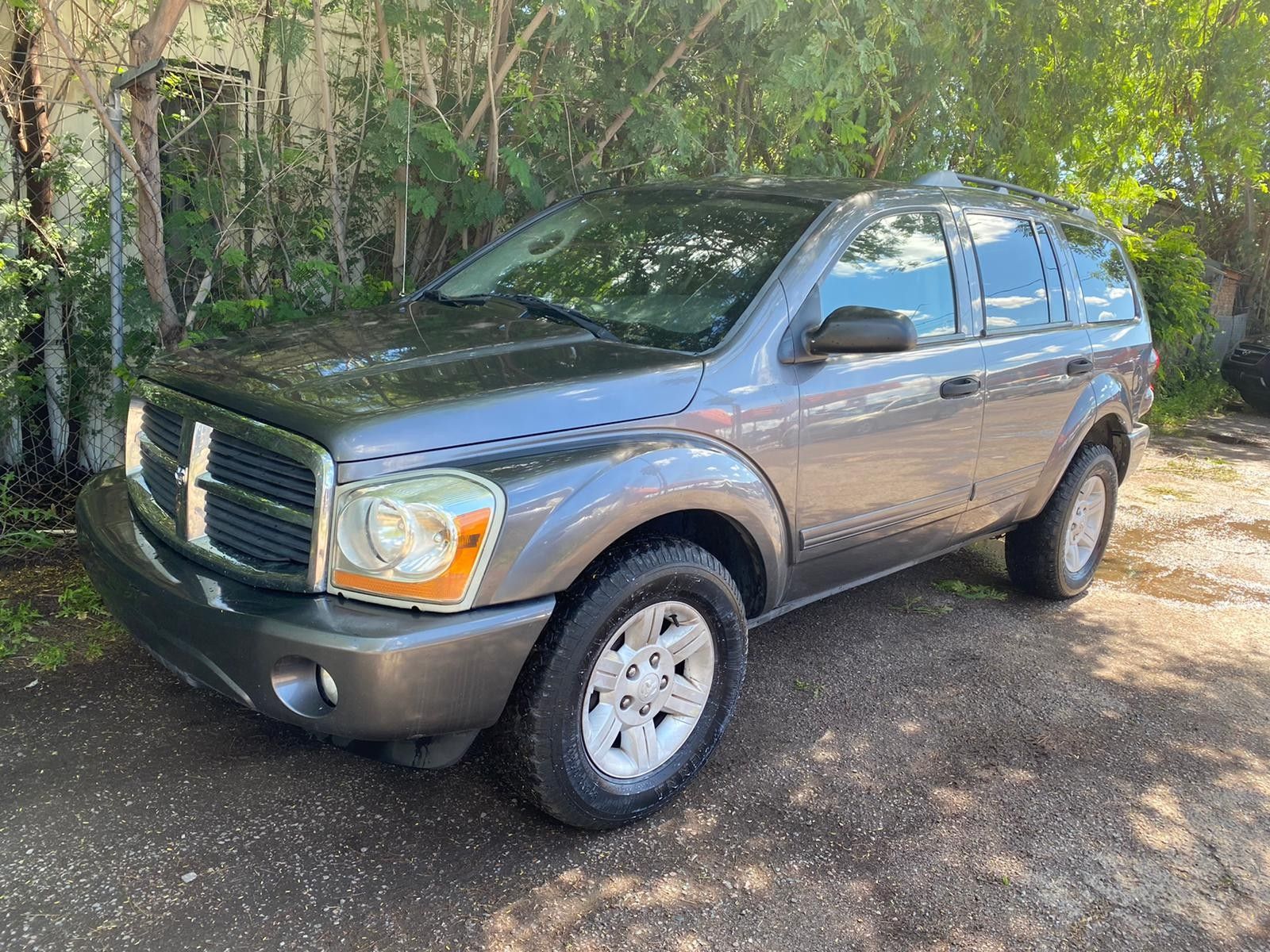 2004 Dodge Durango
