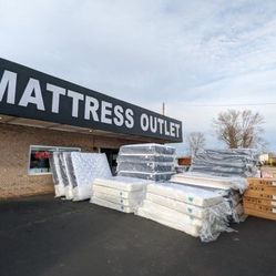 (NUEVOS) 😴 Colchones Enganche Desde $1 LIQUIDACIÓN OUTLET KINGS QUEENS FULLS TWINS En Plastico!!😴