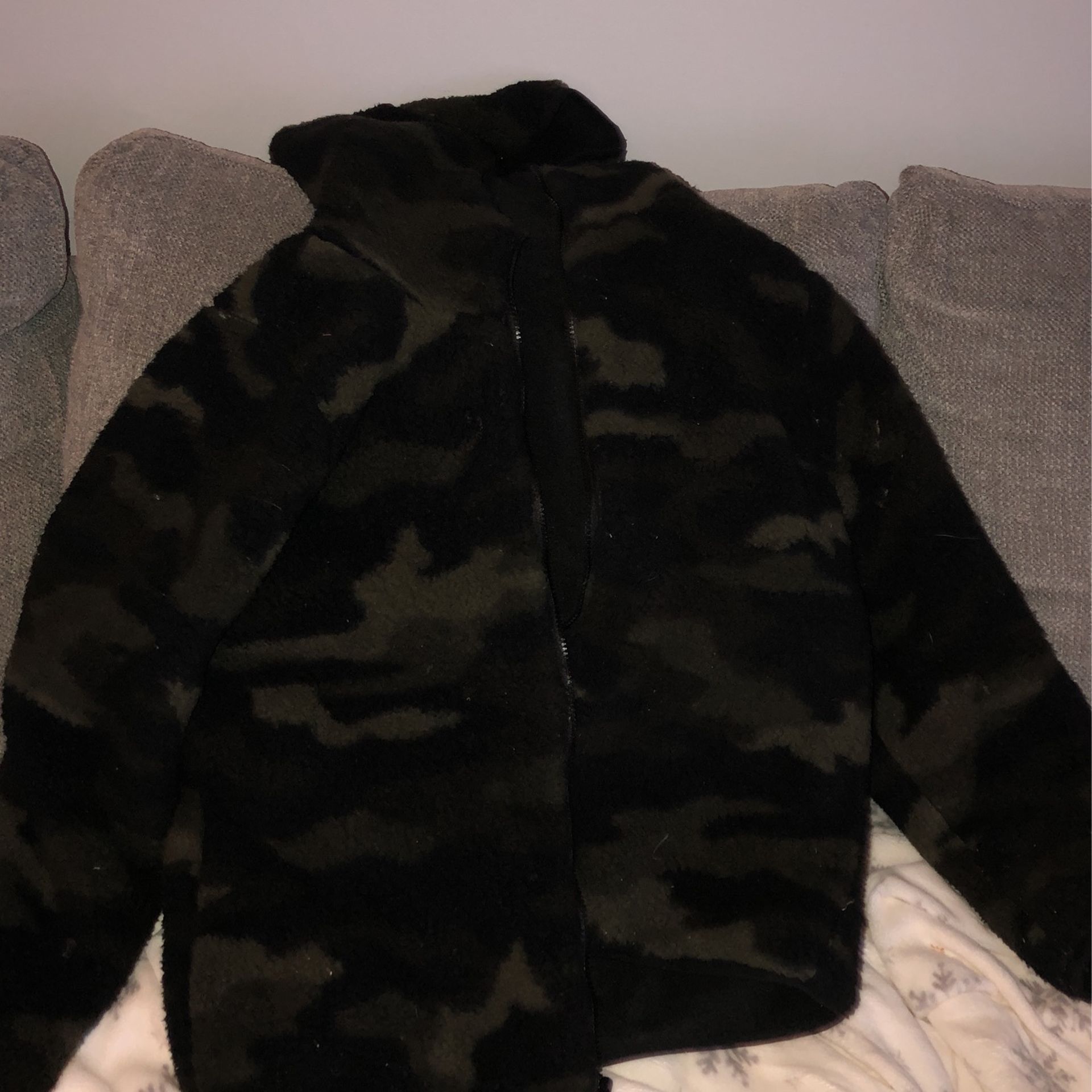 VS pink reversible jacket new never used