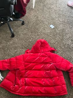 Spire red shiny puffer large