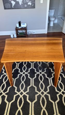 Small desk