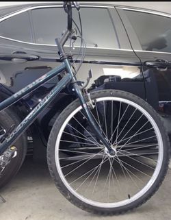 SCHWINN bike
