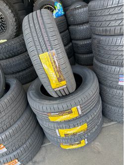 Vendo llantas nuevas 225/65/R17 marca HEADWAY