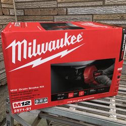Milwaukee M12 Cordless Drain Snake Auger w/ 1.5Ah Battery 