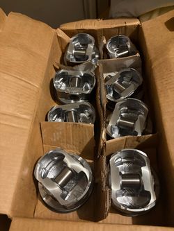 Hemi piston set