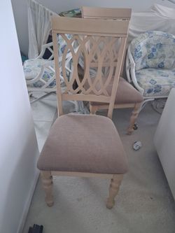 Magnussen Home Furnishings set of 6 dining chairs